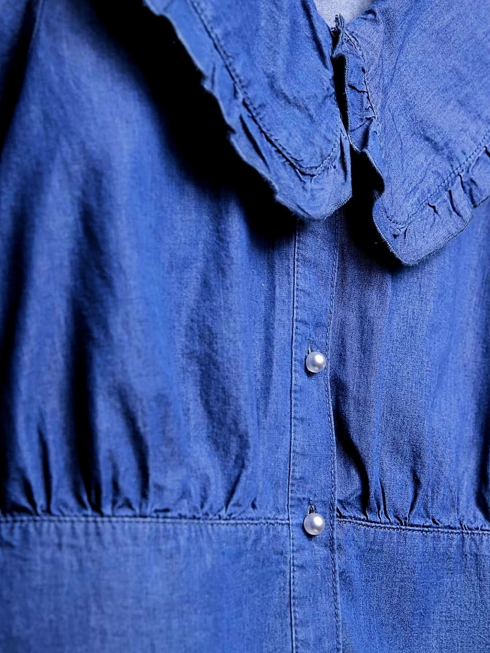 New Look Blue Ruffle-Collar Button Front Denim Top - Picture 9 of 9